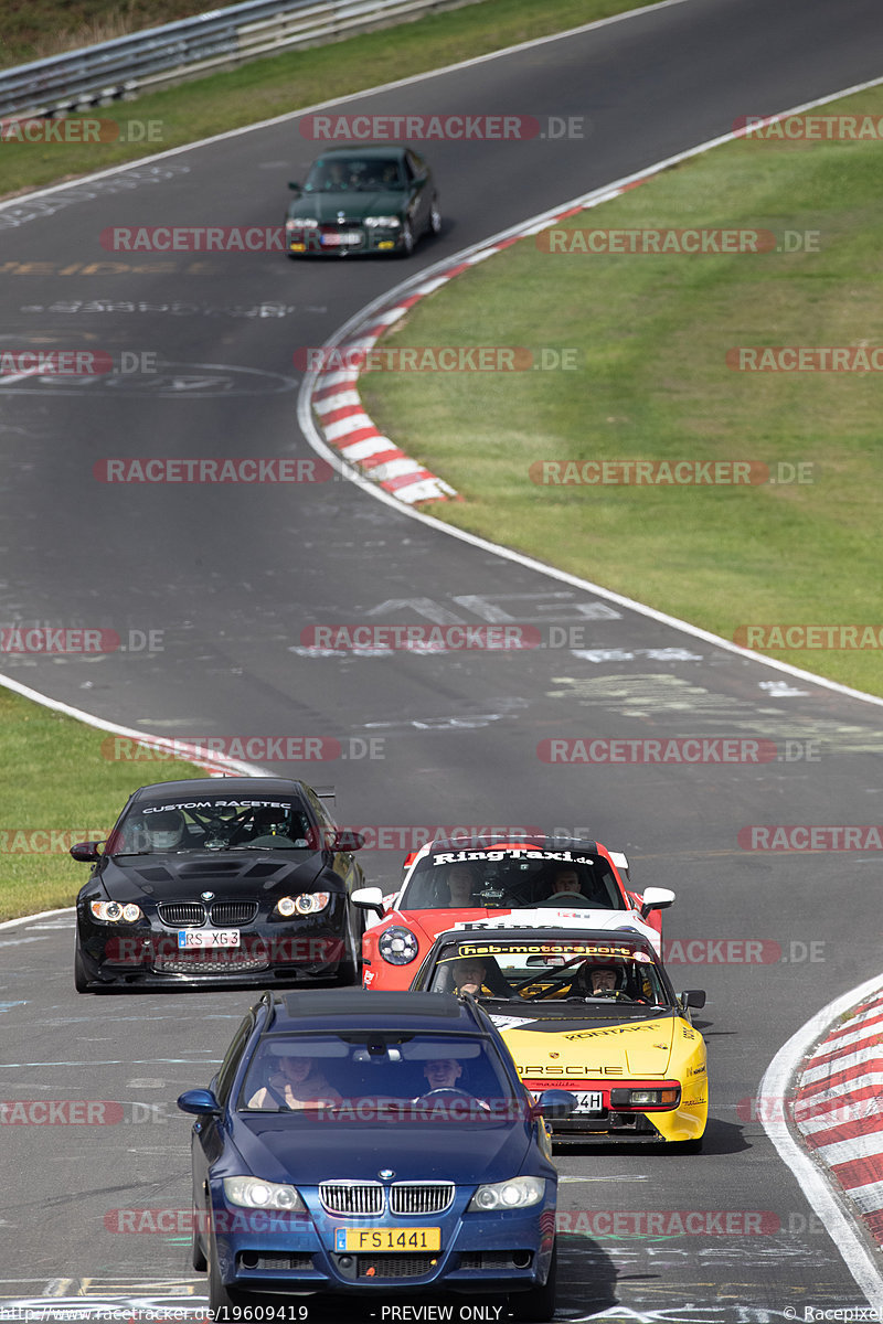 Bild #19609419 - Touristenfahrten Nürburgring Nordschleife (16.10.2022)