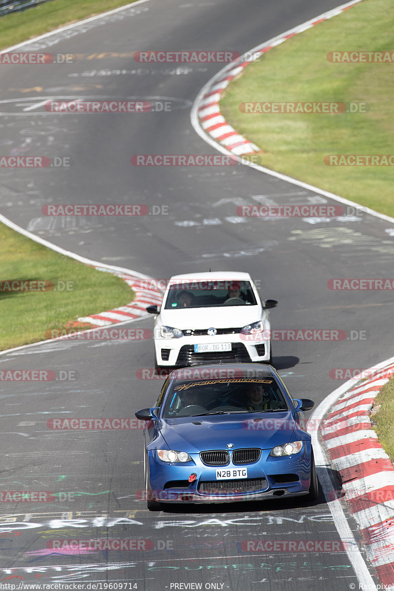 Bild #19609714 - Touristenfahrten Nürburgring Nordschleife (16.10.2022)