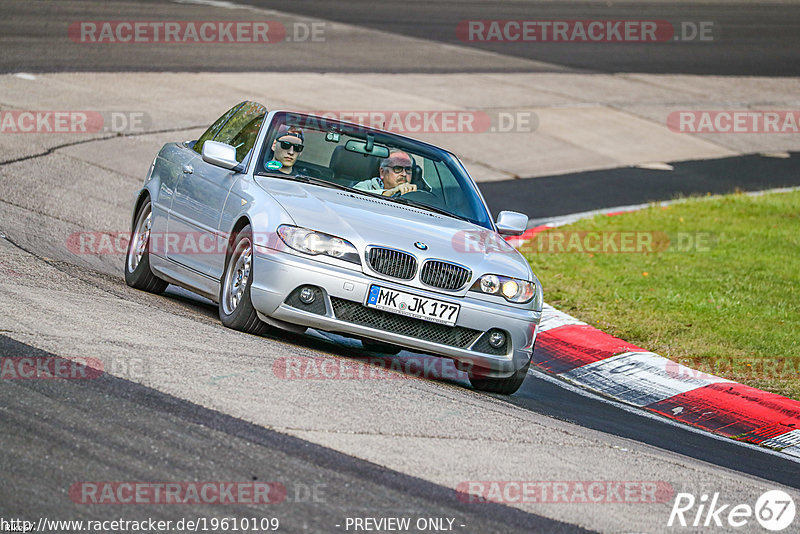 Bild #19610109 - Touristenfahrten Nürburgring Nordschleife (16.10.2022)