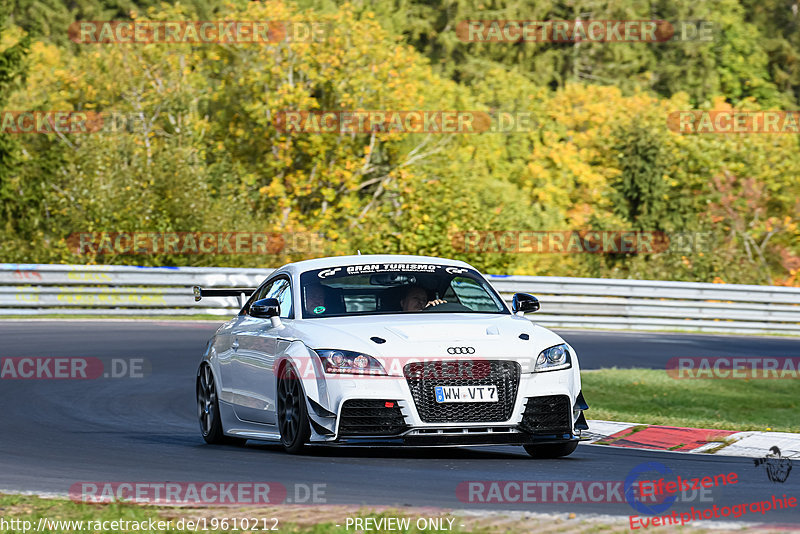 Bild #19610212 - Touristenfahrten Nürburgring Nordschleife (16.10.2022)