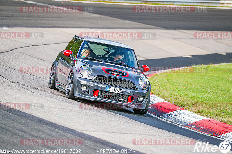 Bild #19617602 - Touristenfahrten Nürburgring Nordschleife (16.10.2022)