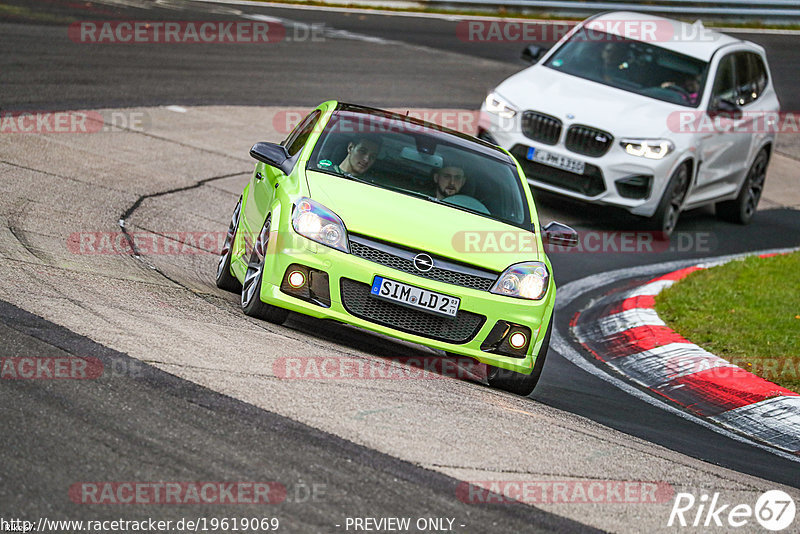 Bild #19619069 - Touristenfahrten Nürburgring Nordschleife (16.10.2022)