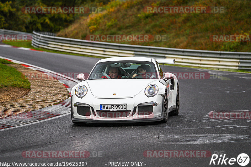 Bild #19625397 - Touristenfahrten Nürburgring Nordschleife (16.10.2022)