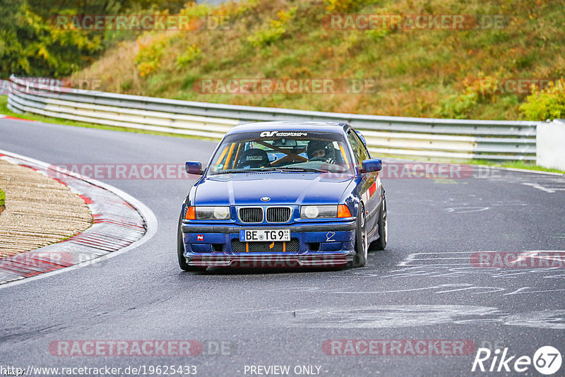 Bild #19625433 - Touristenfahrten Nürburgring Nordschleife (16.10.2022)