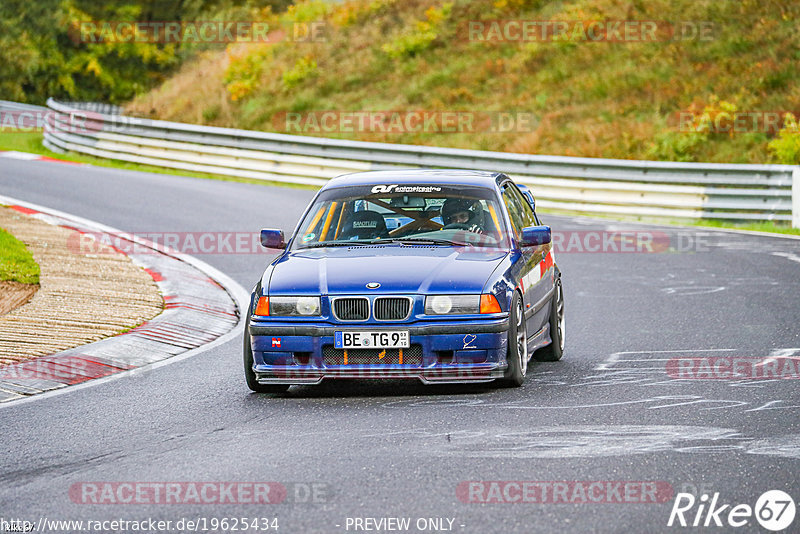 Bild #19625434 - Touristenfahrten Nürburgring Nordschleife (16.10.2022)