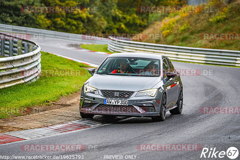 Bild #19625793 - Touristenfahrten Nürburgring Nordschleife (16.10.2022)