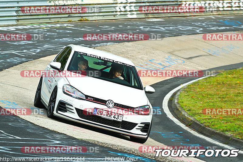 Bild #19645944 - Touristenfahrten Nürburgring Nordschleife (16.10.2022)