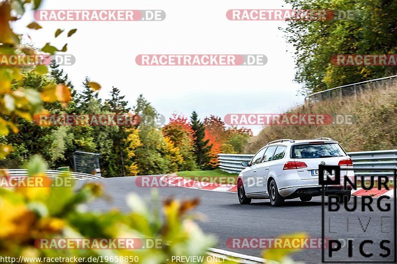 Bild #19658850 - Touristenfahrten Nürburgring Nordschleife (16.10.2022)