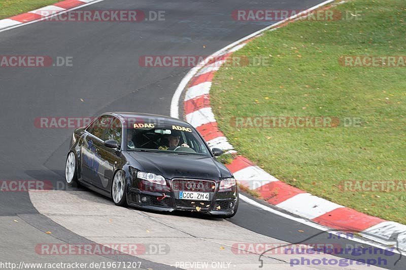 Bild #19671207 - Touristenfahrten Nürburgring Nordschleife (23.10.2022)