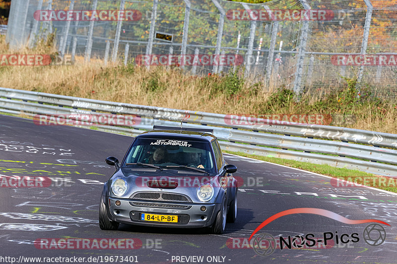 Bild #19673401 - Touristenfahrten Nürburgring Nordschleife (23.10.2022)