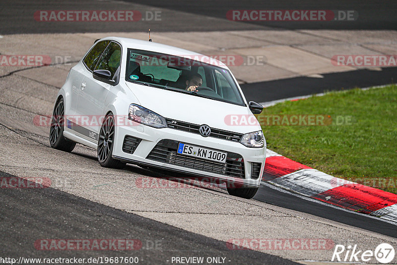 Bild #19687600 - Touristenfahrten Nürburgring Nordschleife (23.10.2022)