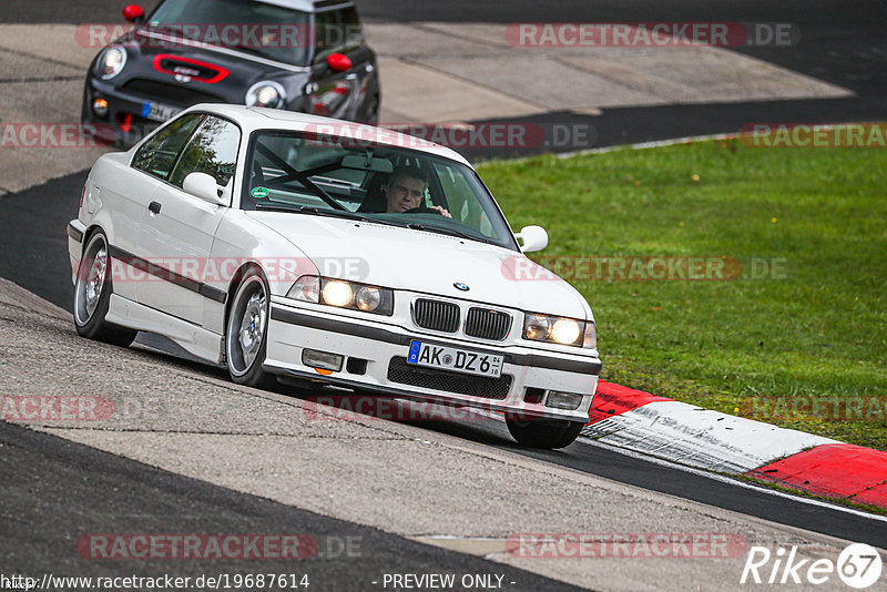 Bild #19687614 - Touristenfahrten Nürburgring Nordschleife (23.10.2022)