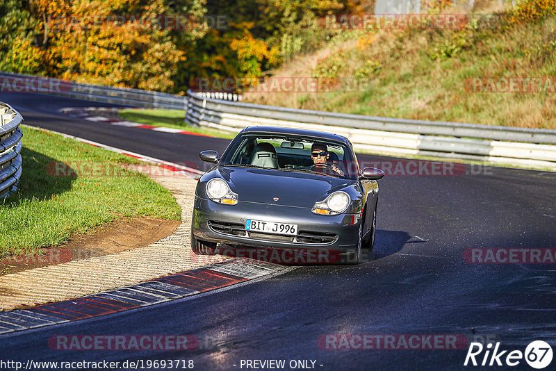 Bild #19693718 - Touristenfahrten Nürburgring Nordschleife (23.10.2022)