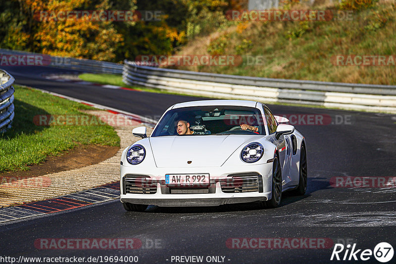 Bild #19694000 - Touristenfahrten Nürburgring Nordschleife (23.10.2022)