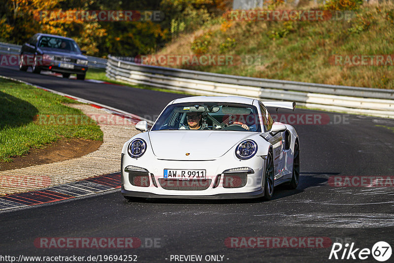 Bild #19694252 - Touristenfahrten Nürburgring Nordschleife (23.10.2022)