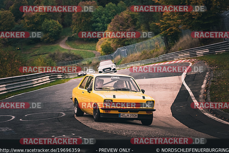 Bild #19696359 - Touristenfahrten Nürburgring Nordschleife (23.10.2022)