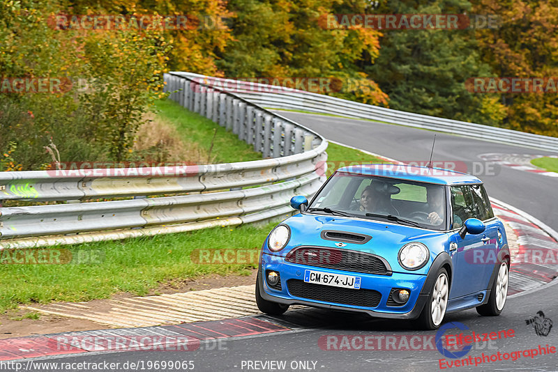 Bild #19699065 - Touristenfahrten Nürburgring Nordschleife (23.10.2022)