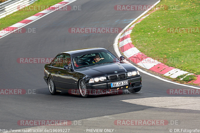 Bild #19699227 - Touristenfahrten Nürburgring Nordschleife (23.10.2022)