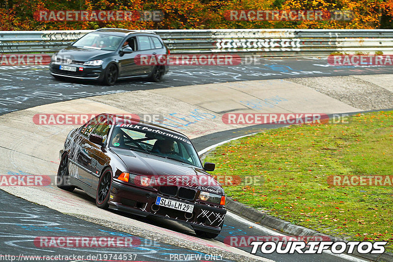 Bild #19744537 - Touristenfahrten Nürburgring Nordschleife (23.10.2022)