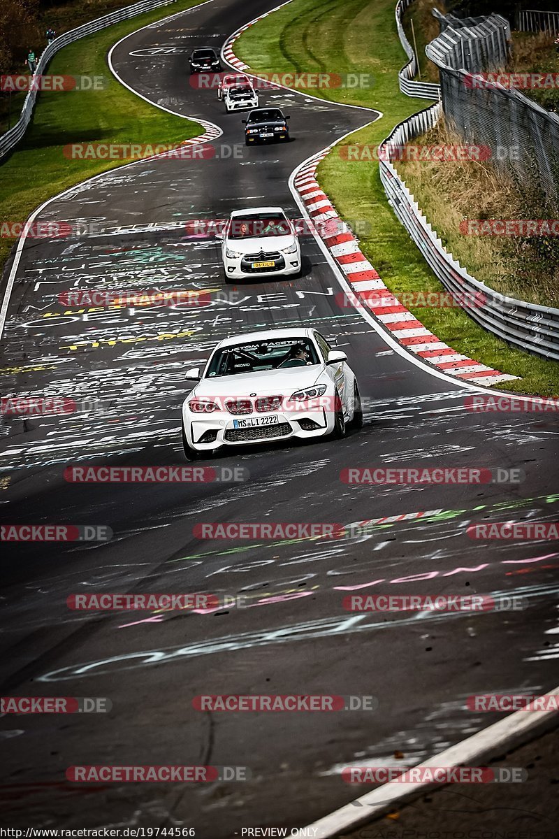 Bild #19744566 - Touristenfahrten Nürburgring Nordschleife (23.10.2022)