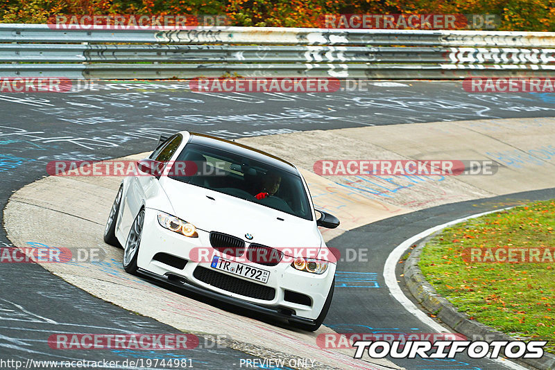 Bild #19744981 - Touristenfahrten Nürburgring Nordschleife (23.10.2022)