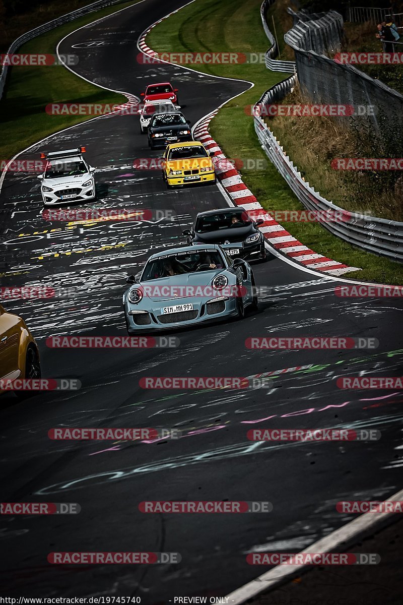 Bild #19745740 - Touristenfahrten Nürburgring Nordschleife (23.10.2022)