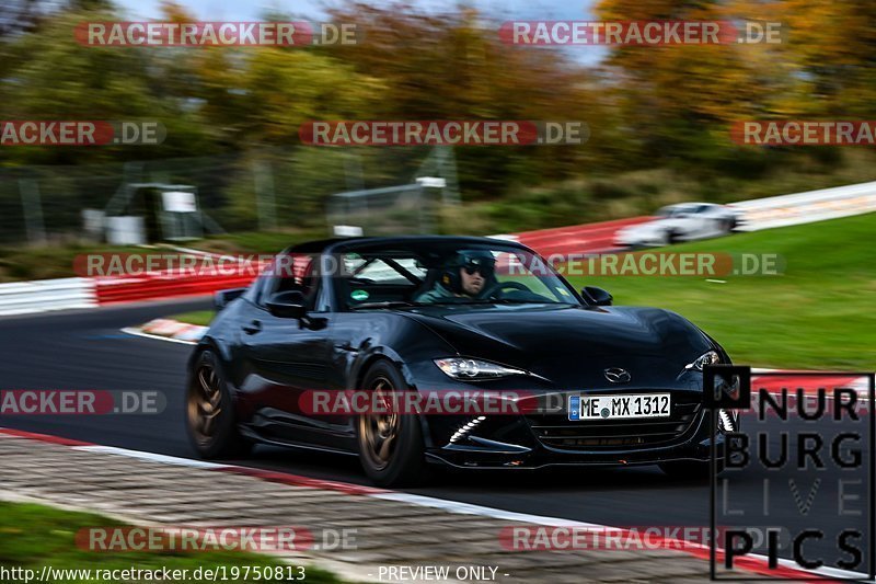 Bild #19750813 - Touristenfahrten Nürburgring Nordschleife (23.10.2022)