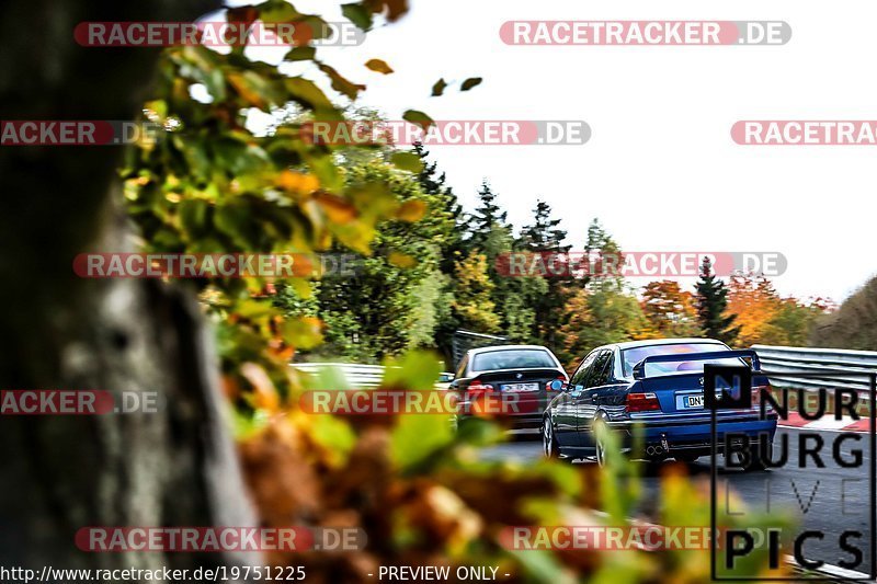 Bild #19751225 - Touristenfahrten Nürburgring Nordschleife (23.10.2022)