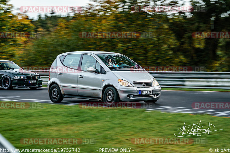 Bild #19752742 - Touristenfahrten Nürburgring Nordschleife (23.10.2022)