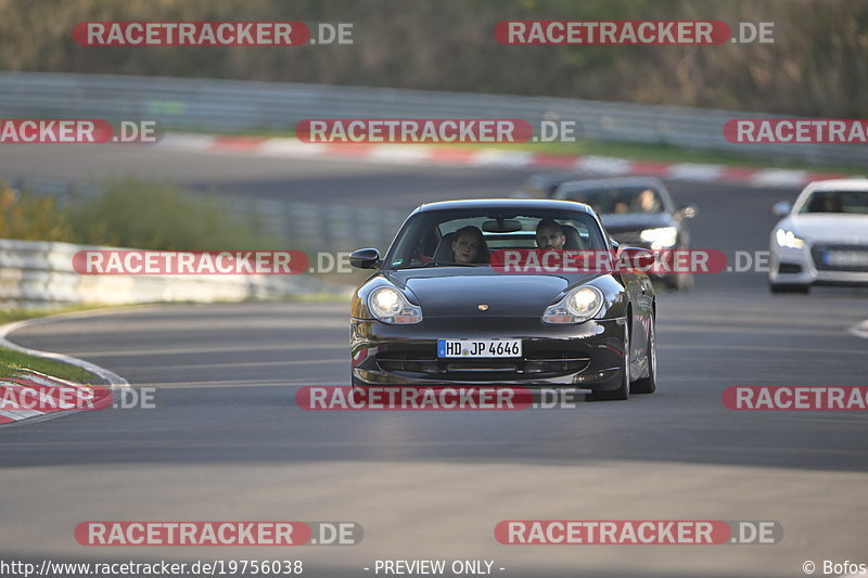 Bild #19756038 - Touristenfahrten Nürburgring Nordschleife (30.10.2022)