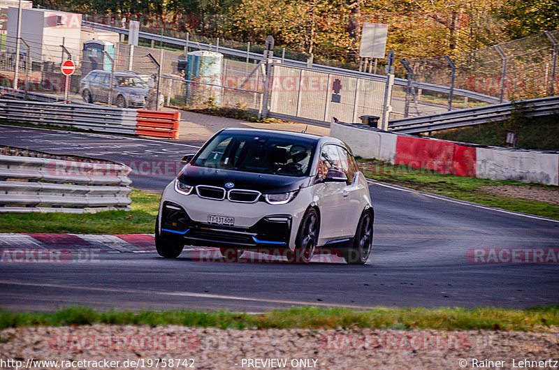 Bild #19758742 - Touristenfahrten Nürburgring Nordschleife (30.10.2022)