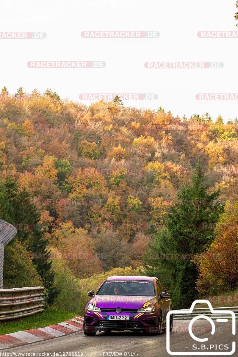 Bild #19760519 - Touristenfahrten Nürburgring Nordschleife (30.10.2022)