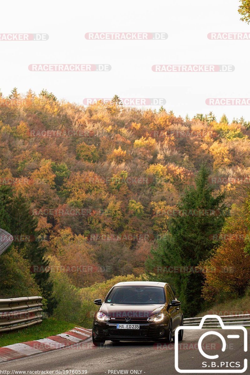 Bild #19760539 - Touristenfahrten Nürburgring Nordschleife (30.10.2022)