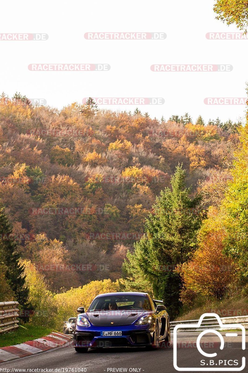 Bild #19761040 - Touristenfahrten Nürburgring Nordschleife (30.10.2022)