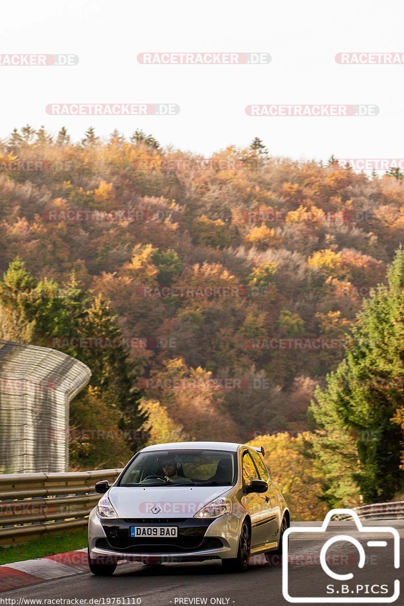 Bild #19761110 - Touristenfahrten Nürburgring Nordschleife (30.10.2022)