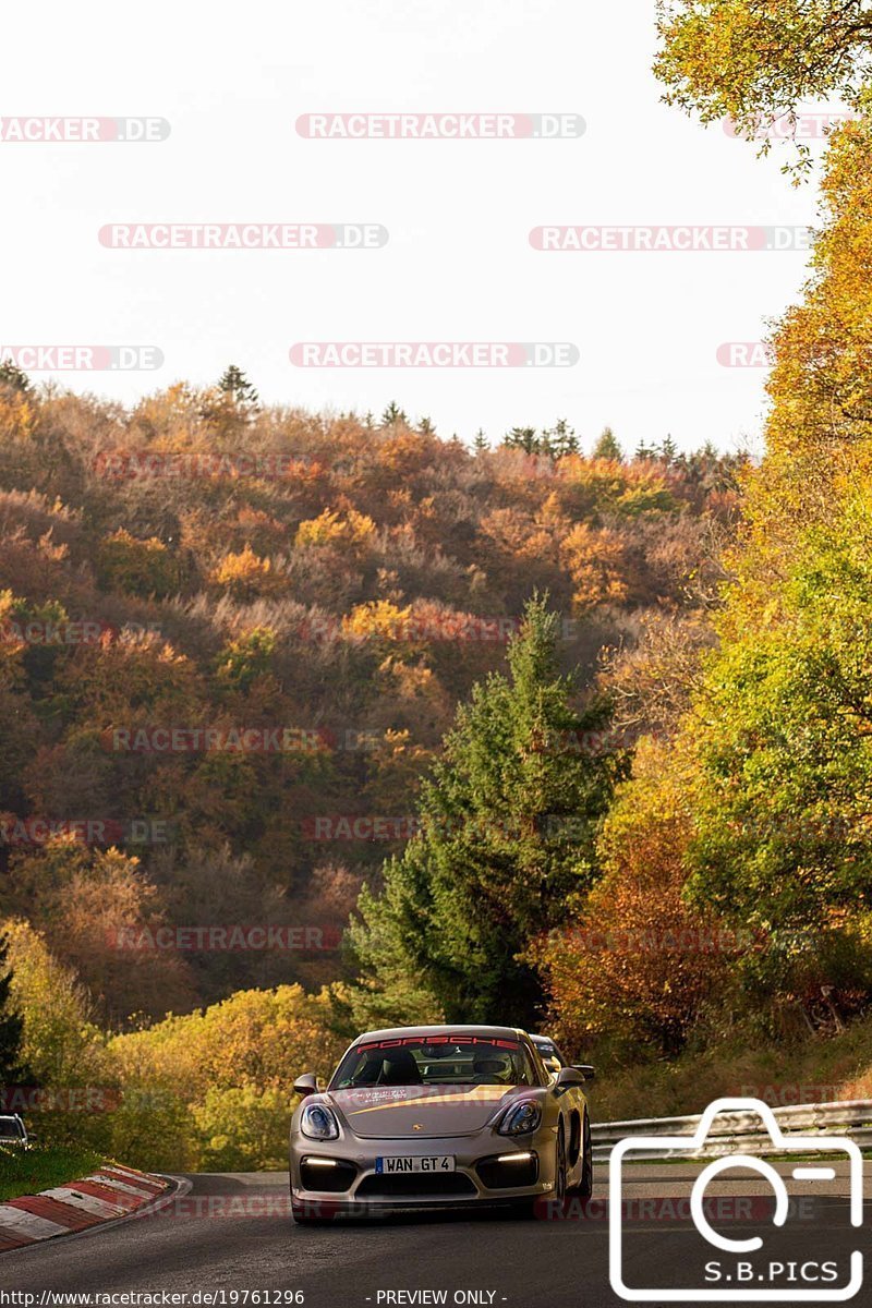 Bild #19761296 - Touristenfahrten Nürburgring Nordschleife (30.10.2022)