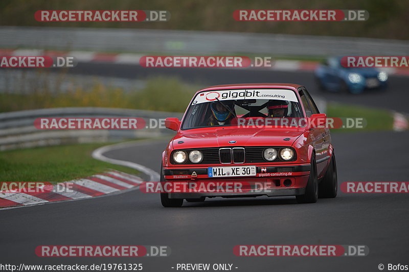 Bild #19761325 - Touristenfahrten Nürburgring Nordschleife (30.10.2022)