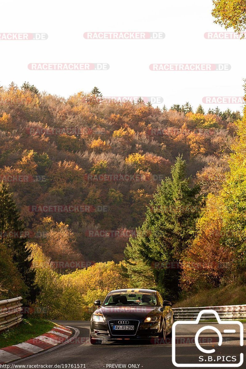 Bild #19761571 - Touristenfahrten Nürburgring Nordschleife (30.10.2022)