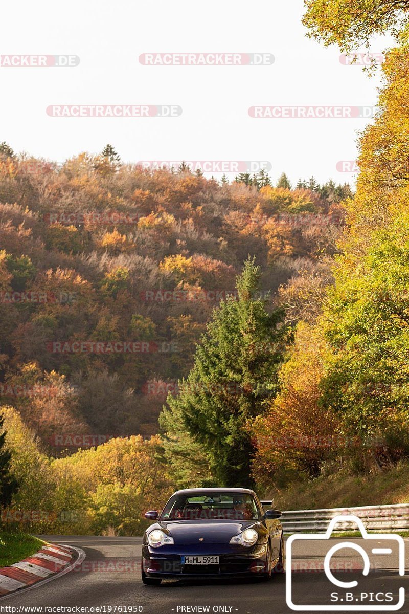 Bild #19761950 - Touristenfahrten Nürburgring Nordschleife (30.10.2022)