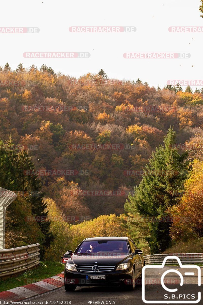 Bild #19762018 - Touristenfahrten Nürburgring Nordschleife (30.10.2022)