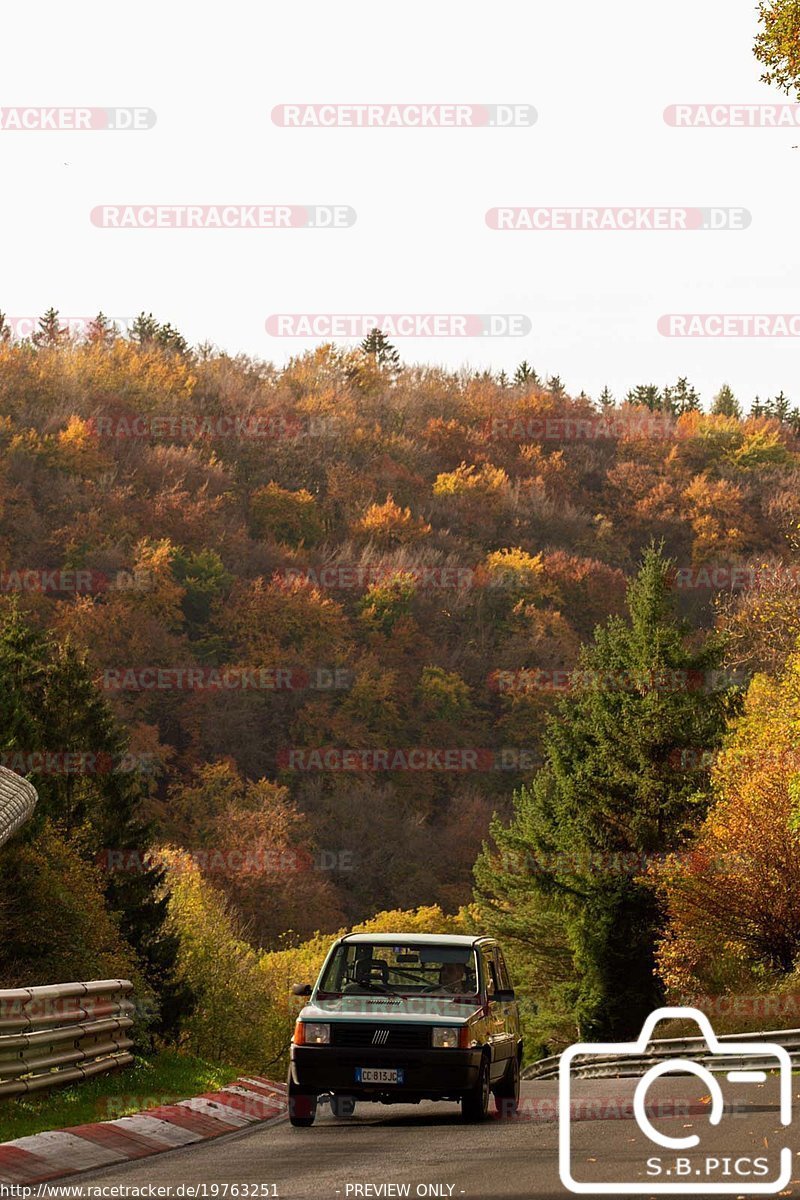 Bild #19763251 - Touristenfahrten Nürburgring Nordschleife (30.10.2022)