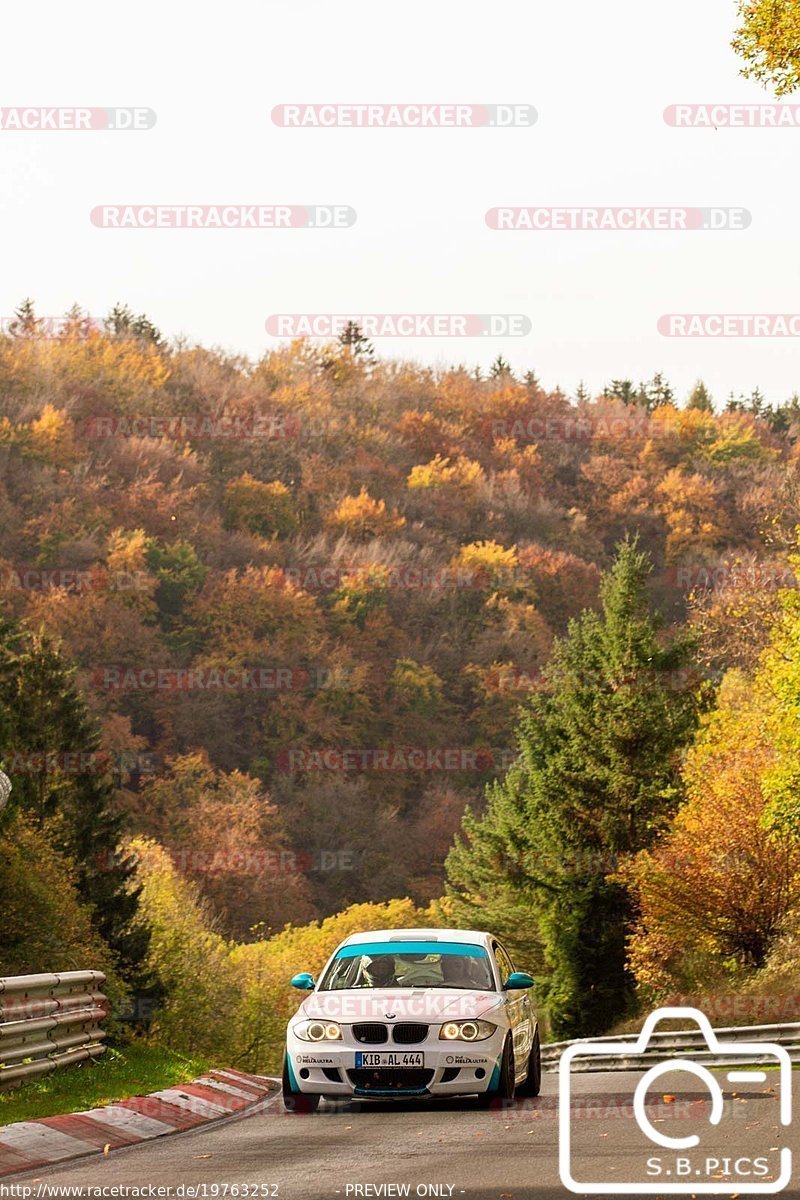 Bild #19763252 - Touristenfahrten Nürburgring Nordschleife (30.10.2022)