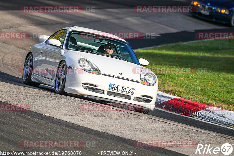 Bild #19768878 - Touristenfahrten Nürburgring Nordschleife (30.10.2022)