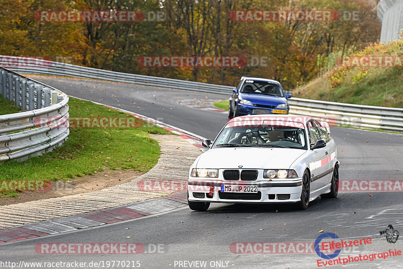 Bild #19770215 - Touristenfahrten Nürburgring Nordschleife (30.10.2022)