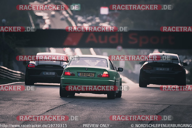 Bild #19770315 - Touristenfahrten Nürburgring Nordschleife (30.10.2022)