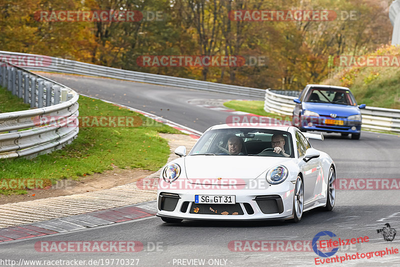 Bild #19770327 - Touristenfahrten Nürburgring Nordschleife (30.10.2022)