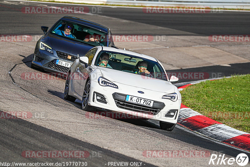 Bild #19770730 - Touristenfahrten Nürburgring Nordschleife (30.10.2022)