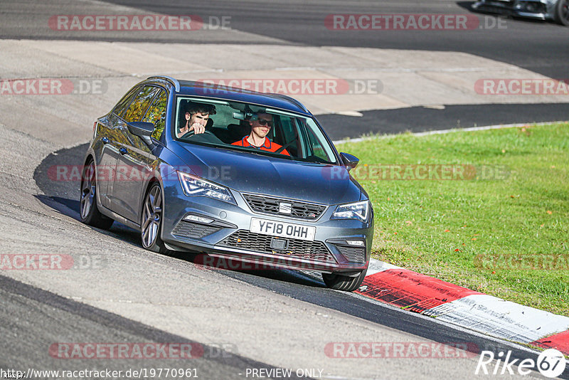 Bild #19770961 - Touristenfahrten Nürburgring Nordschleife (30.10.2022)