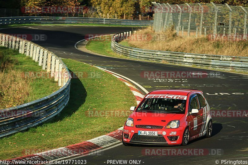 Bild #19771023 - Touristenfahrten Nürburgring Nordschleife (30.10.2022)