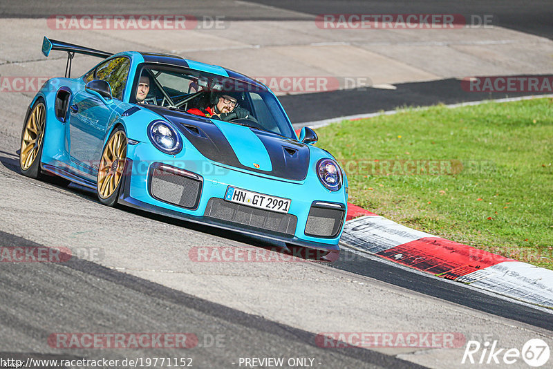 Bild #19771152 - Touristenfahrten Nürburgring Nordschleife (30.10.2022)